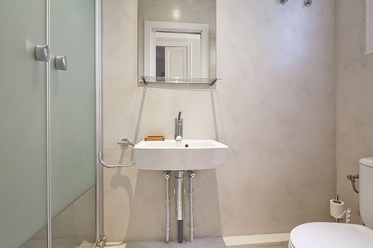 Central And Spacious Family Apartment Barcelona Eksteriør billede