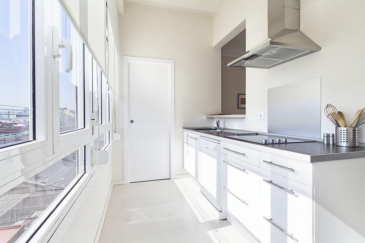 Central And Spacious Family Apartment Barcelona Eksteriør billede